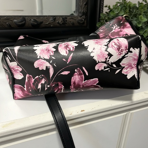 KARL LAGERFELD Black Floral Berry Bow Accent Crossbody Shoulder Bag Purse - Picture 3 of 6